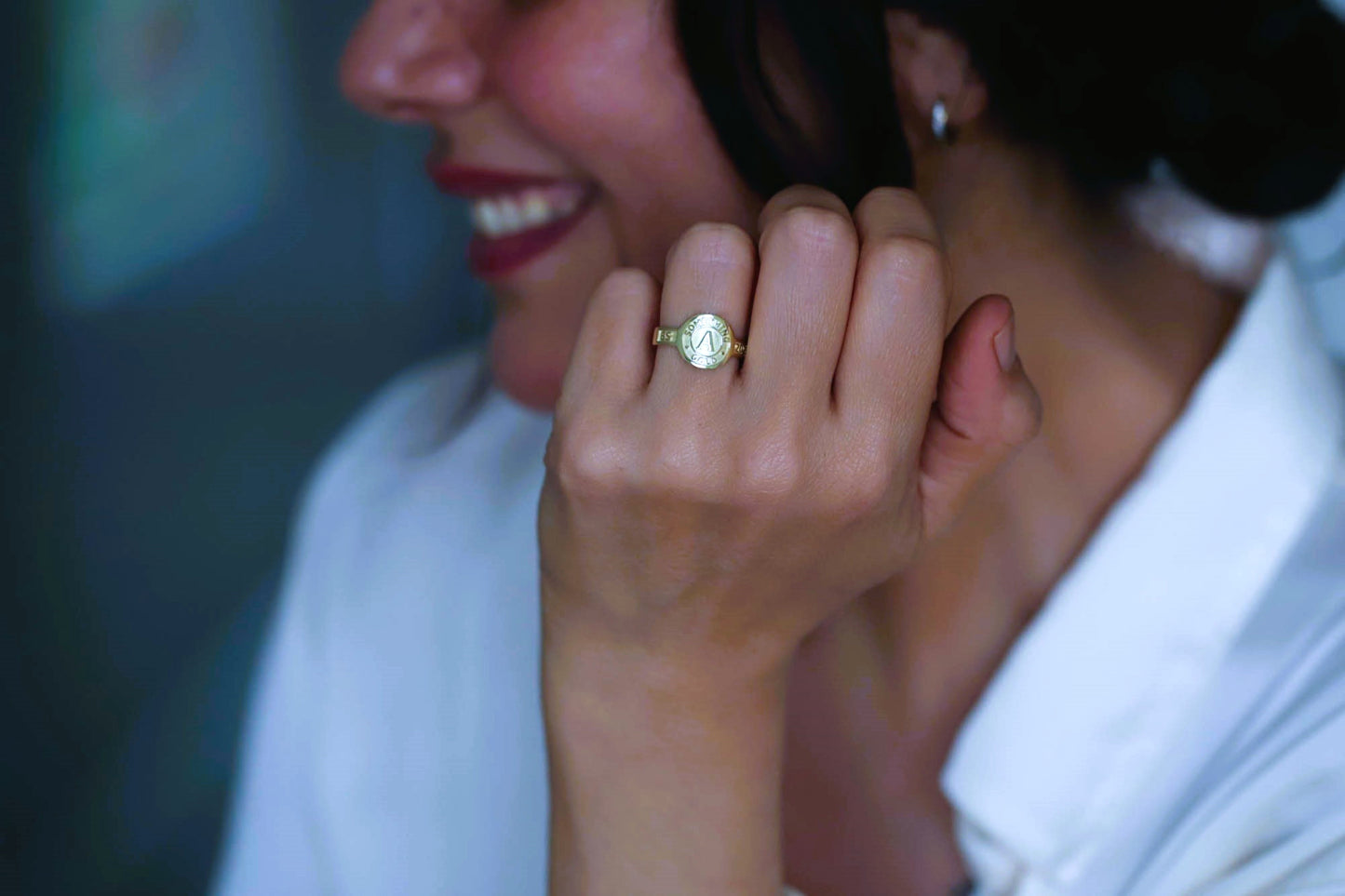 Dainty Gold Class Ring for Women – Custom College Graduation Gift Jewelry