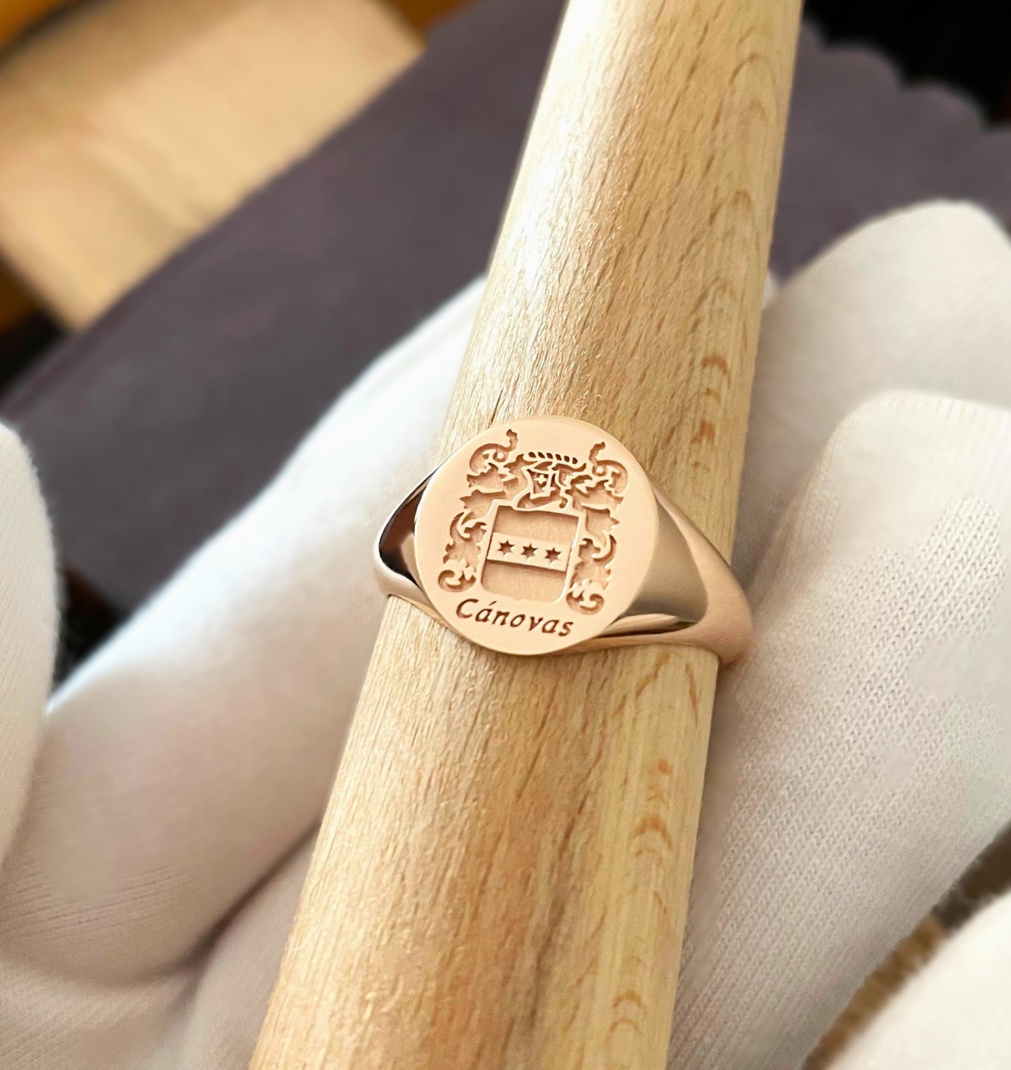Solid Gold Family Crest Signet Ring – Custom Engraved Coat of Arms Jewelry Gift for Men, Father or Son