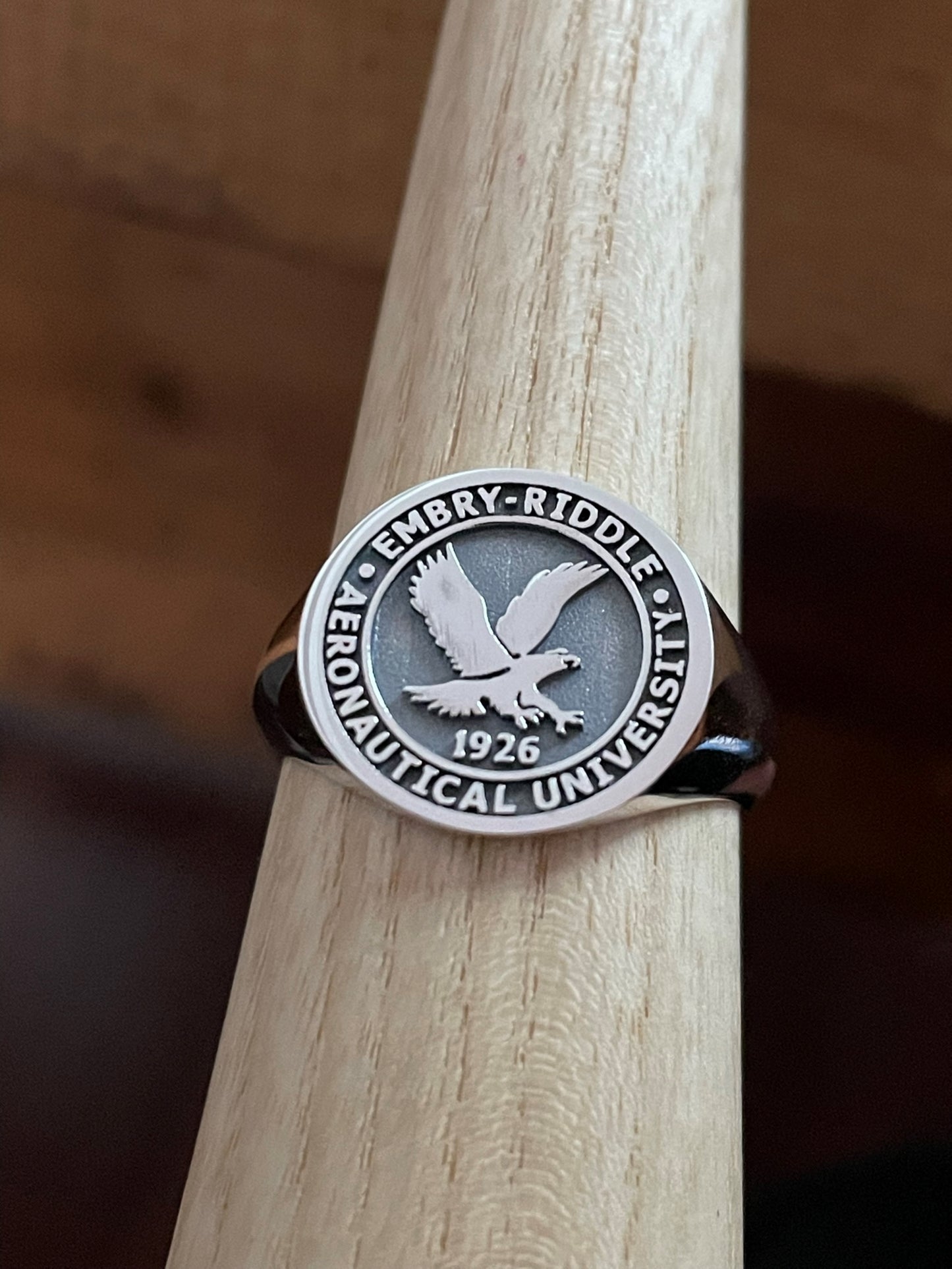 Custom Silver Class Rings Round