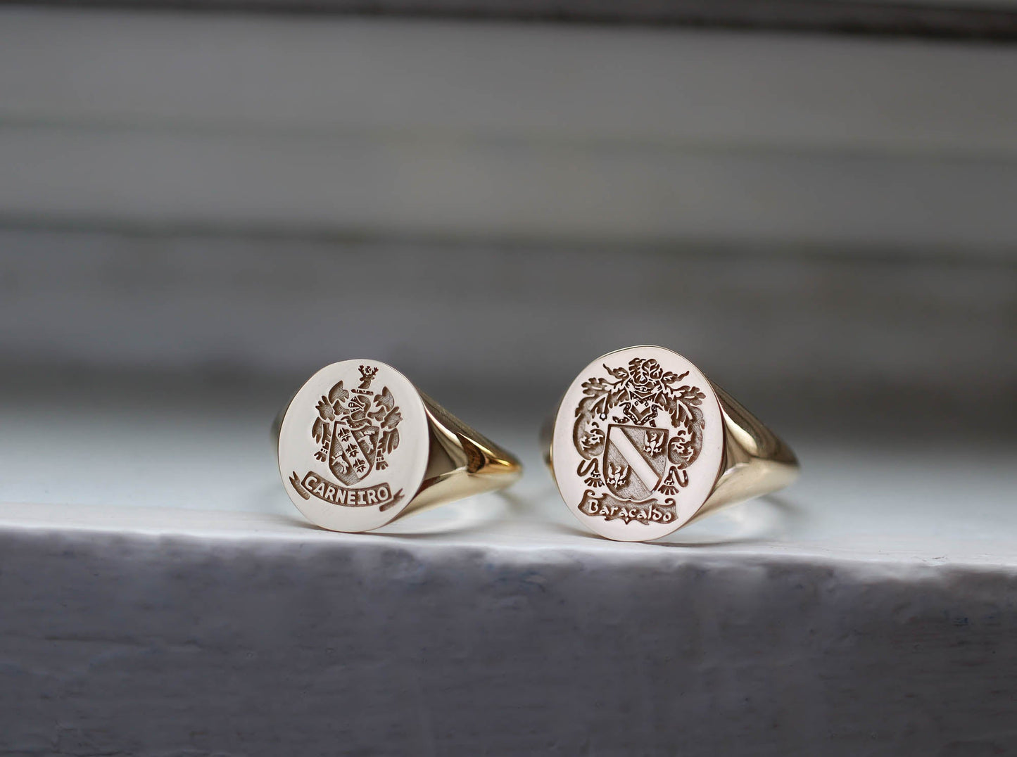 Custom Solid Gold Signet Ring – Engraved Personalized Initials or Design