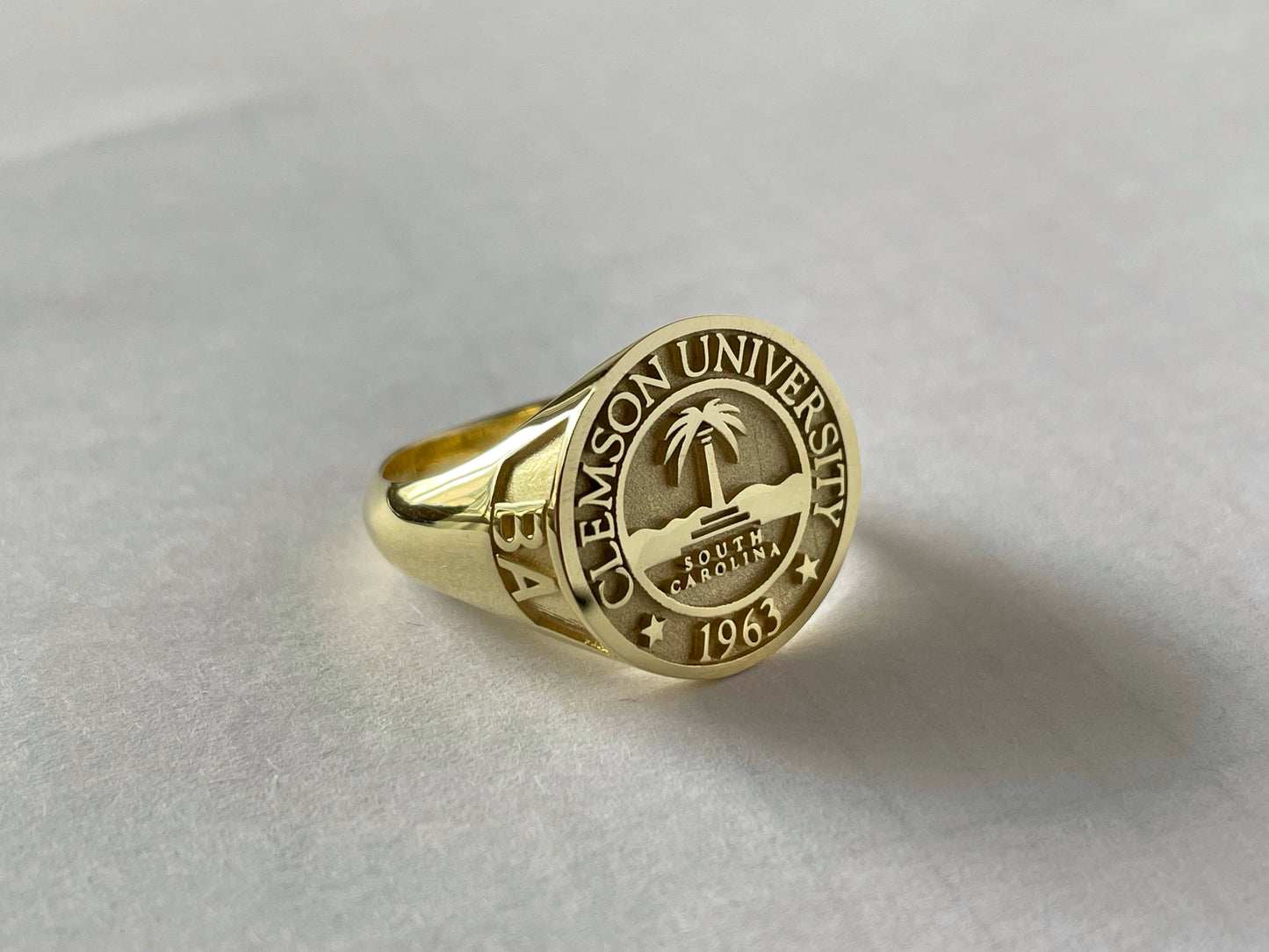 Custom Gold College Class Rings Round
