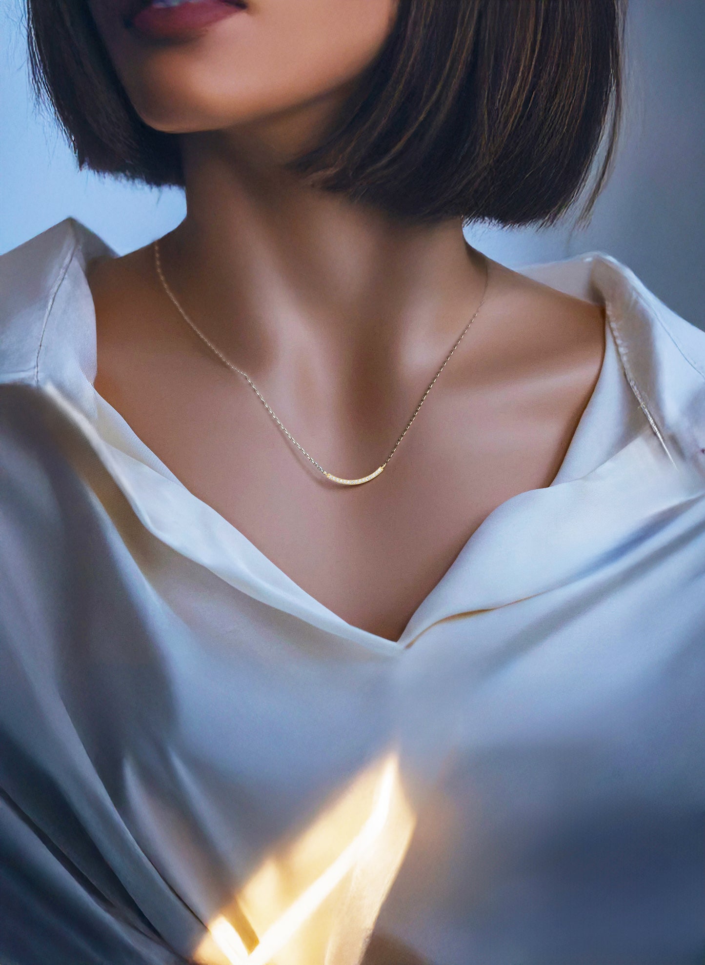 Diamond Paved Curved Bar Necklace