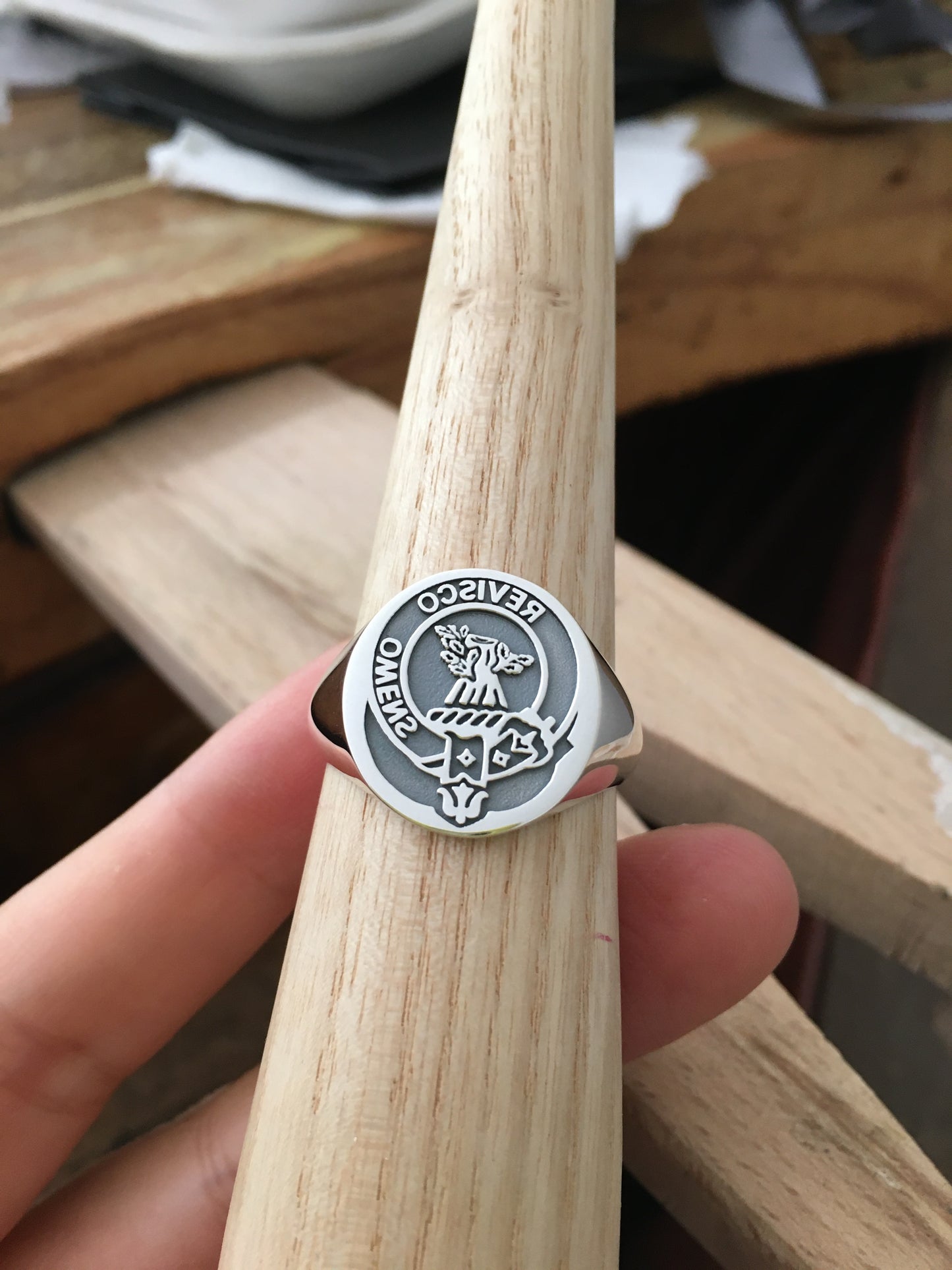 Scottish Clan Anderson Crest Signet Ring – Engraved Family Coat of Arms Jewelry in Sterling Silver or Gold Plated