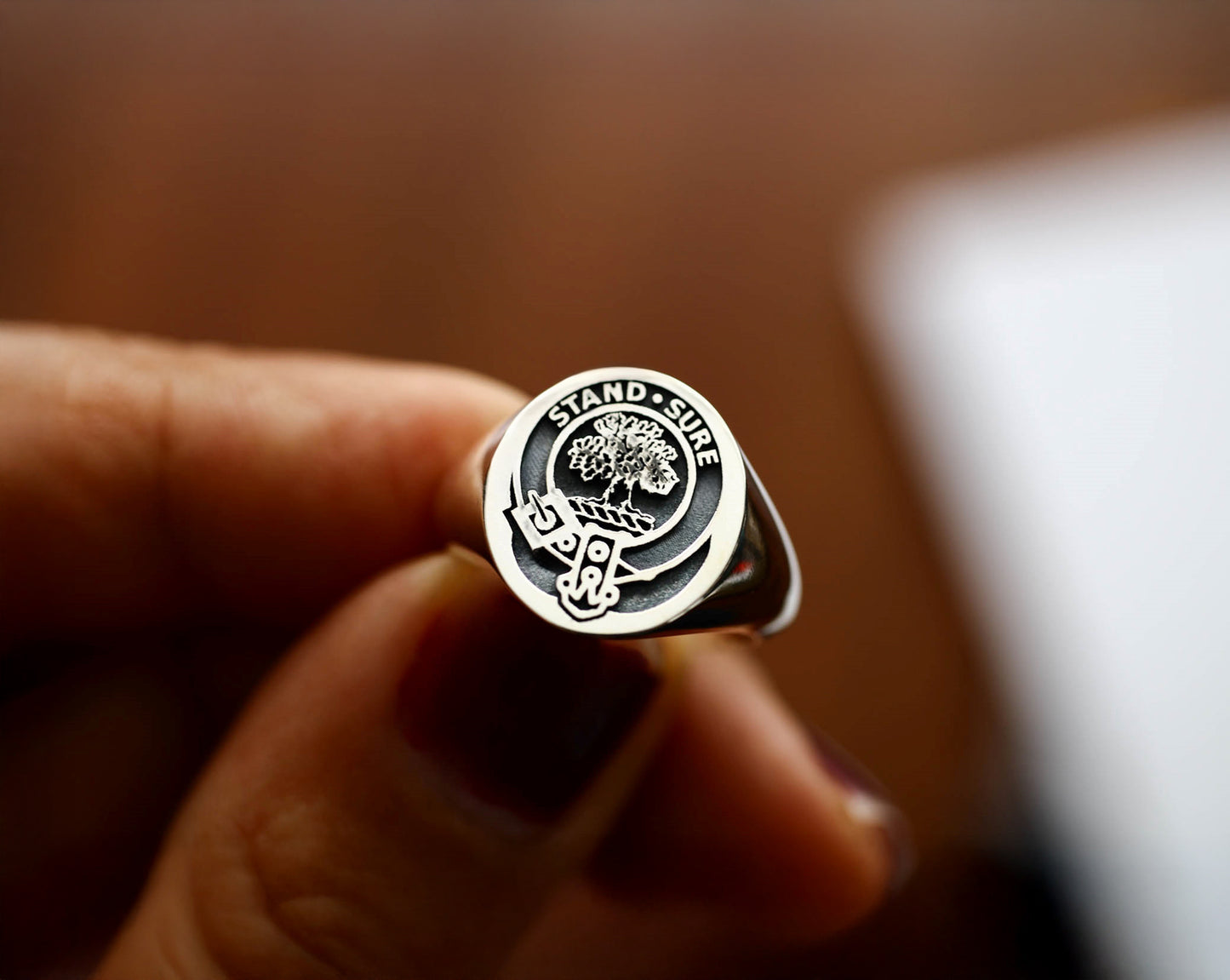 Scottish Clan Anderson Crest Signet Ring – Engraved Family Coat of Arms Jewelry in Sterling Silver or Gold Plated