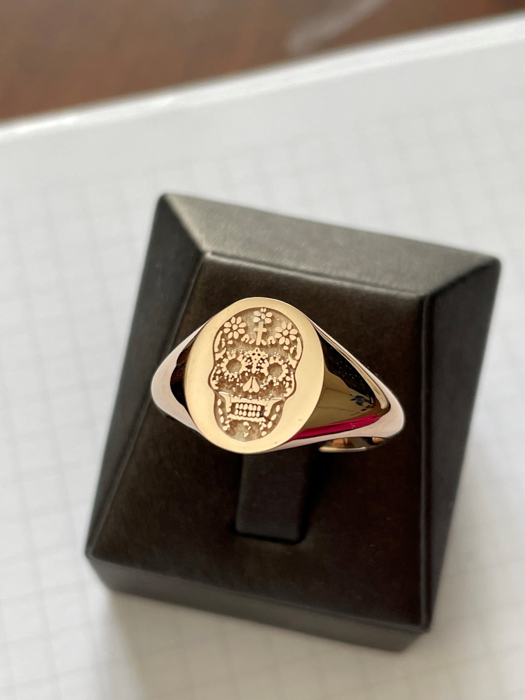 Custom Gold Signet Ring, Custom Gold Ring, Gold Engraved Ring ...